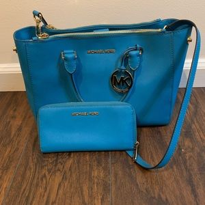 Michael Kors purse and wallet